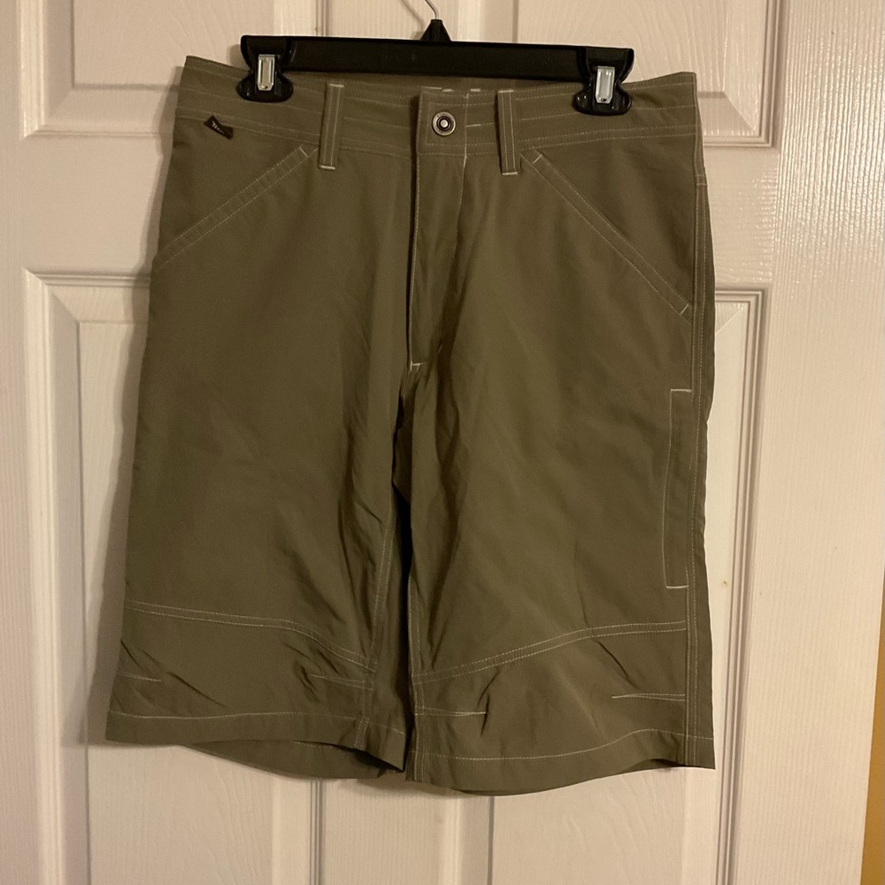 Kuhl Men's Olive Utility Flat-Front Shorts